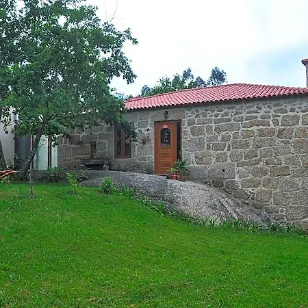 Hotel Paradise Is Real At Vale Martinho Zen Santa Comba Dao